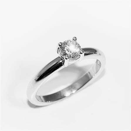 Haakonsen Selena Ring hvitt gull 0,60 ct